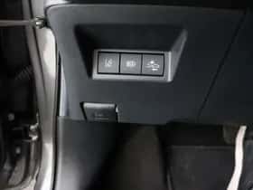 Toyota Yaris (2020) thumbnail 13