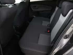 Toyota Yaris (2020) thumbnail 34