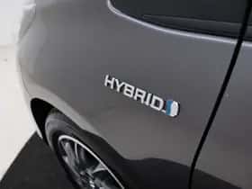 Toyota Yaris (2020) thumbnail 5