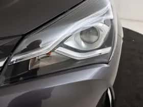 Toyota Yaris (2020) thumbnail 9