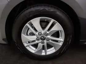 Toyota Yaris (2026) thumbnail 5