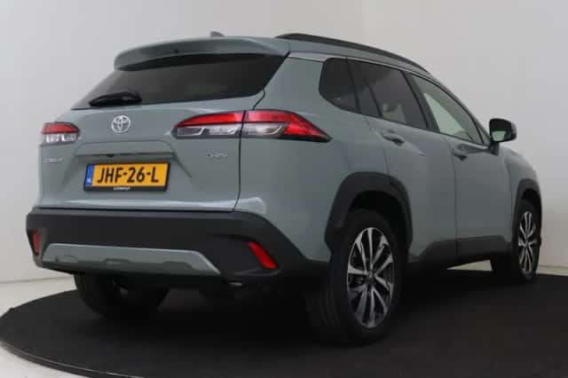 Toyota Corolla_Cross (2025) thumbnail 2