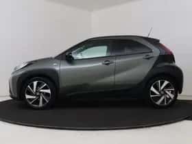 Toyota Aygo (2023) thumbnail 3