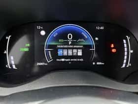 Toyota Yaris_Cross (2024) thumbnail 5