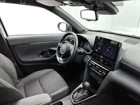 Toyota Yaris_Cross (2024) thumbnail 6