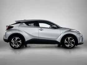 Toyota C-HR (2023) thumbnail 12