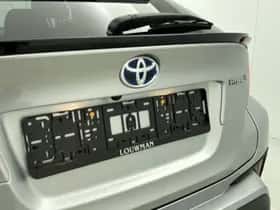 Toyota C-HR (2023) thumbnail 19