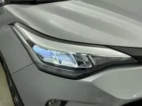 Toyota C-HR (2023) thumbnail 28