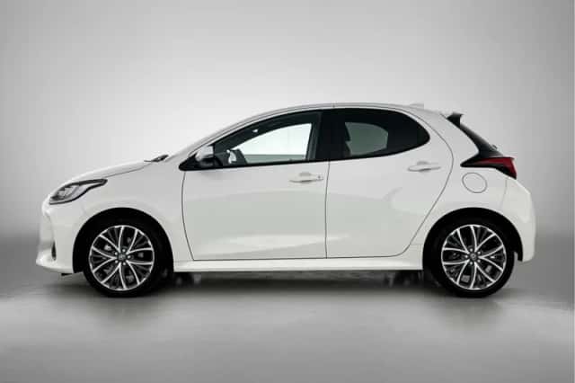 Toyota Yaris (2025) thumbnail 3