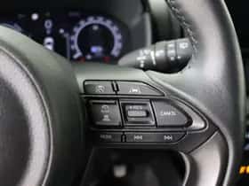 Toyota Yaris (2024) thumbnail 13