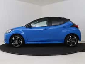 Toyota Yaris (2024) thumbnail 3