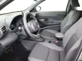 Toyota Yaris_Cross (2025) thumbnail 30