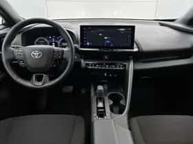 Toyota C-HR (2024) thumbnail 4