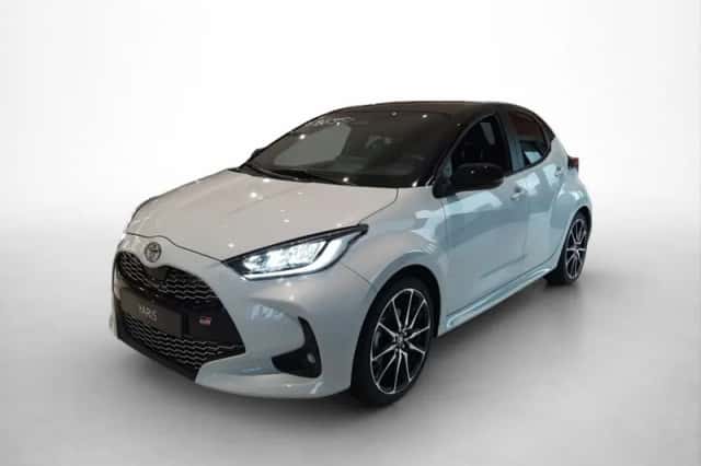 Toyota Yaris (2025) thumbnail 1