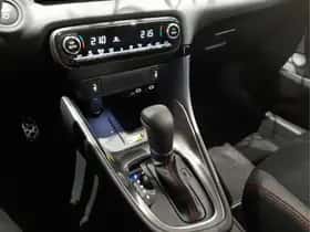 Toyota Yaris (2025) thumbnail 12