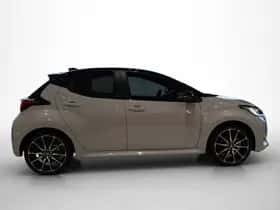 Toyota Yaris (2025) thumbnail 4