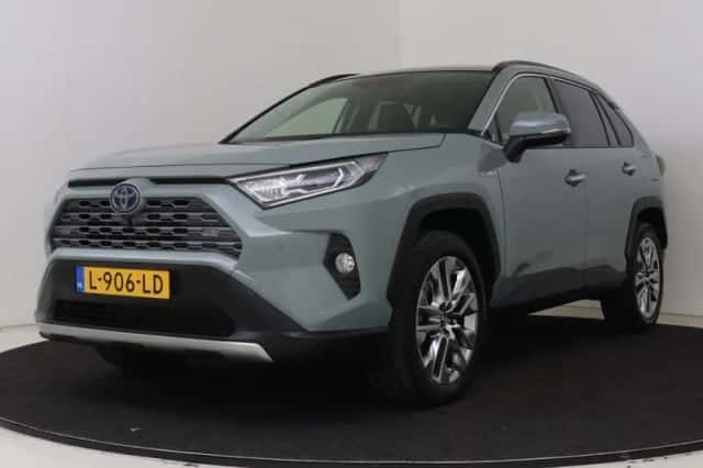 Toyota RAV4 (2021) thumbnail 1