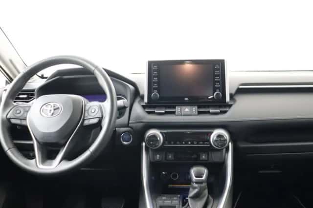 Toyota RAV4 (2021) thumbnail 4