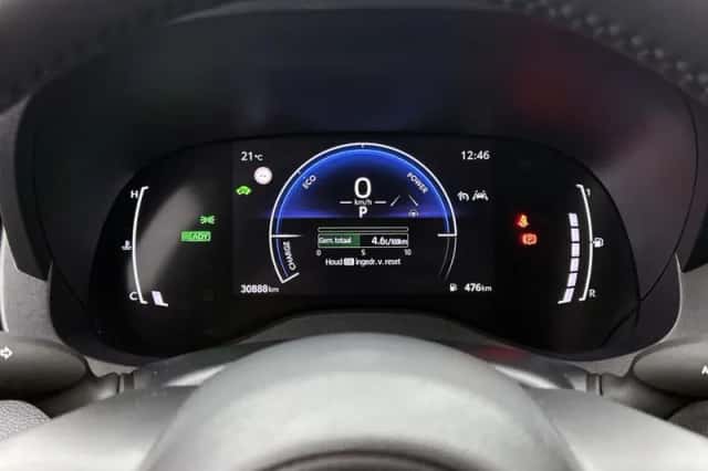 Toyota Yaris (2025) thumbnail 5
