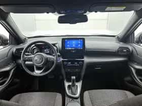 Toyota Yaris_Cross (2024) thumbnail 4