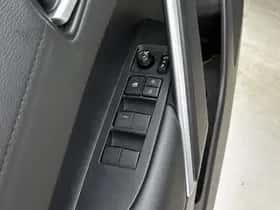 Toyota Corolla_Cross (2024) thumbnail 22