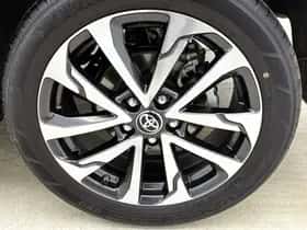Toyota Corolla_Cross (2024) thumbnail 23