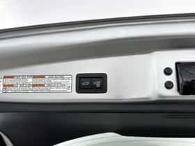 Toyota Corolla_Cross (2024) thumbnail 26