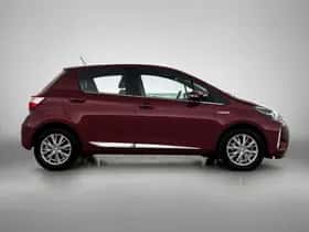 Toyota Yaris (2018) thumbnail 12