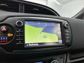 Toyota Yaris (2018) thumbnail 7