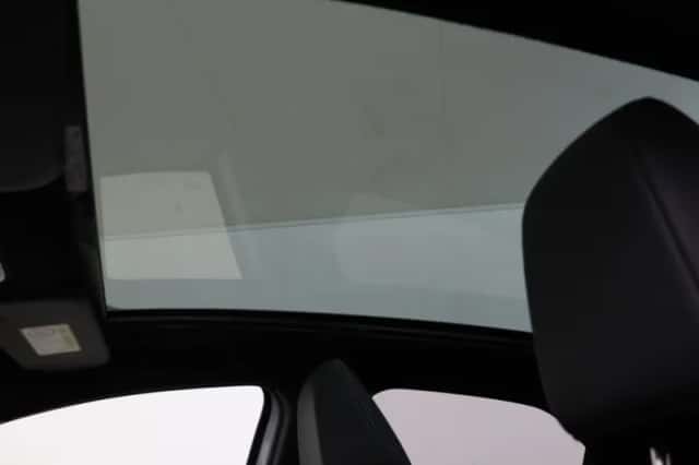 Toyota Yaris (2022) thumbnail 4