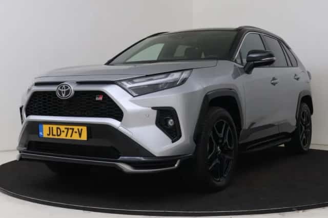 Toyota RAV4 (2025) thumbnail 1