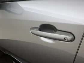 Toyota RAV4 (2025) thumbnail 4