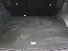 Toyota RAV4 (2025) thumbnail 35