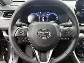 Toyota RAV4 (2025) thumbnail 17
