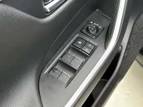 Toyota RAV4 (2025) thumbnail 22