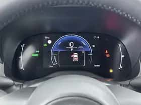 Toyota Yaris (2026) thumbnail 5