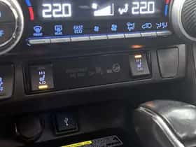 Toyota RAV4 (2021) thumbnail 21