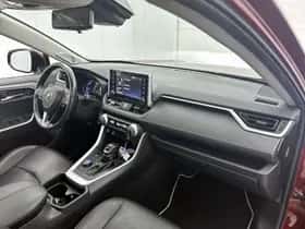 Toyota RAV4 (2021) thumbnail 7