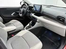 Toyota Yaris (2022) thumbnail 11
