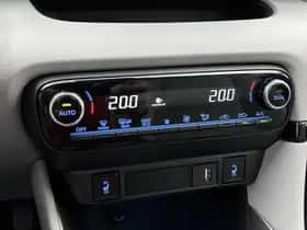 Toyota Yaris (2022) thumbnail 9
