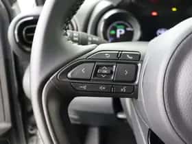 Toyota Yaris (2022) thumbnail 12