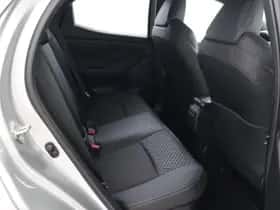 Toyota Yaris (2022) thumbnail 35