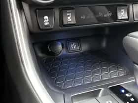 Toyota RAV4 (2025) thumbnail 24