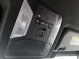 Toyota RAV4 (2025) thumbnail 25