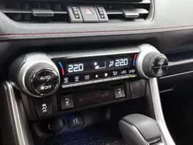 Toyota RAV4 (2025) thumbnail 9