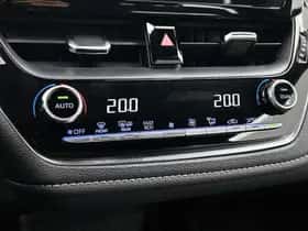 Toyota Corolla_Touring_Sports (2020) thumbnail 9