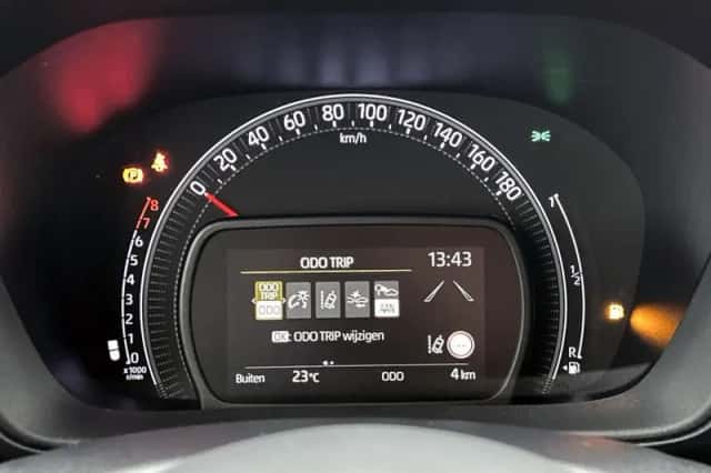 Toyota Aygo (2025) thumbnail 5