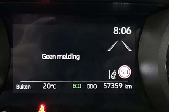 Toyota Yaris (2022) thumbnail 5