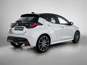 Toyota Yaris (2023) thumbnail 2