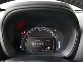Toyota Aygo (2022) thumbnail 19